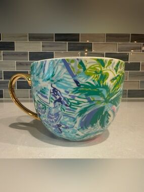 Lilly Pulitzer Oversized Coffee Mug Gold Handle Tropical Print